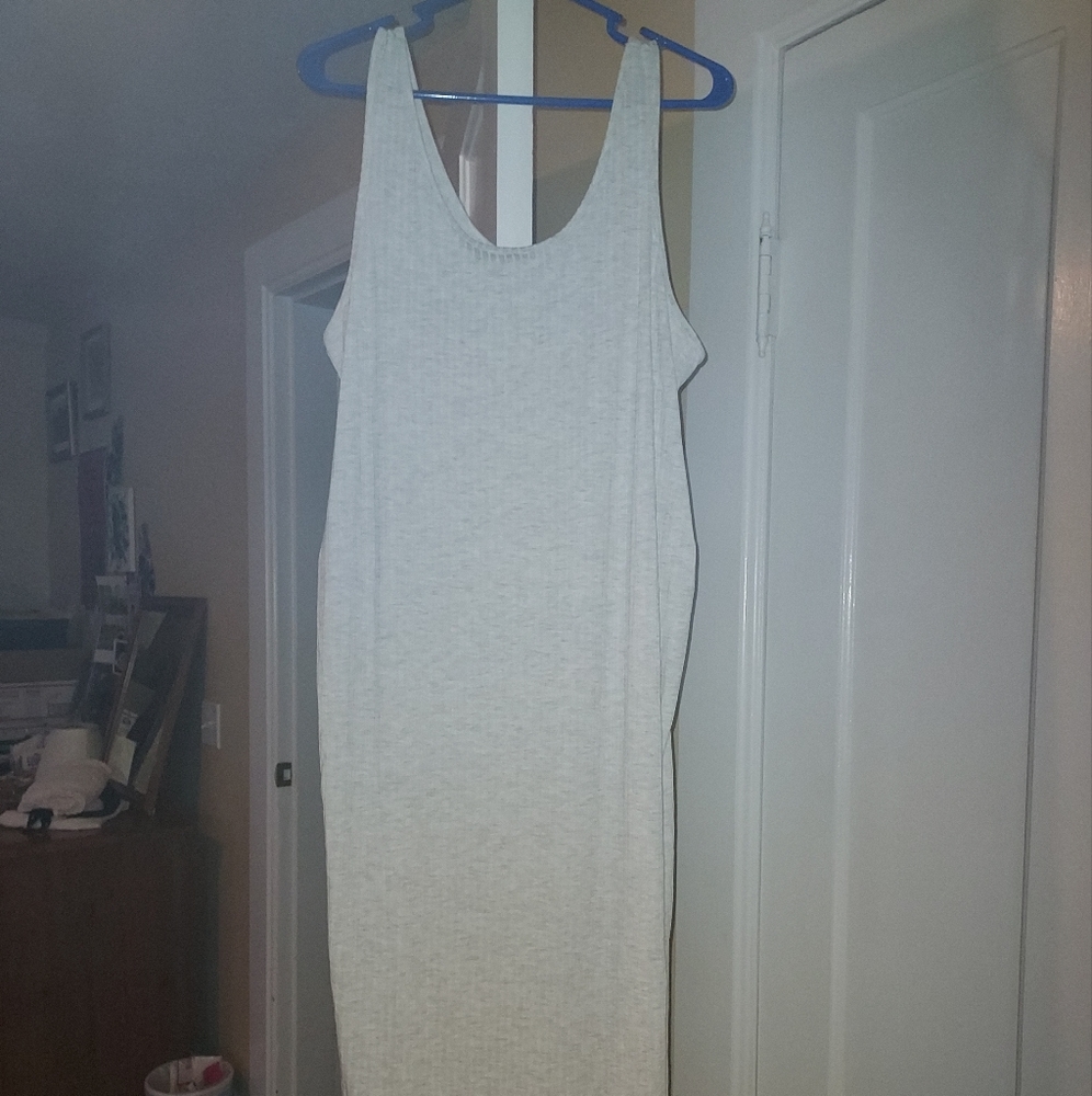 H&M | Mama Maternity Dress View 2